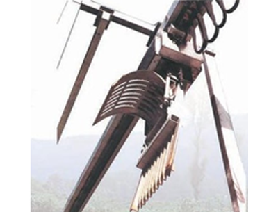 GSCY型鏟抓移動(dòng)除污機