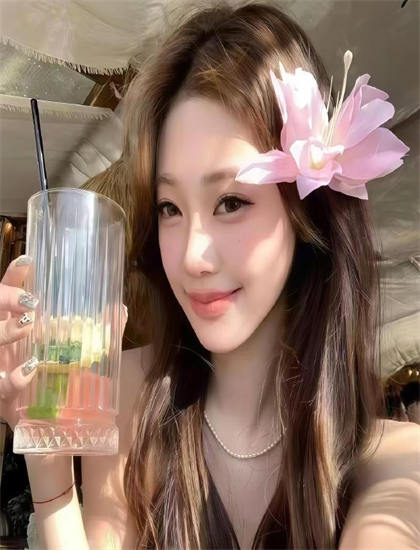 4K超清：《生为爵士狂》人性探讨值得回味的：人性本质与道德困境思考